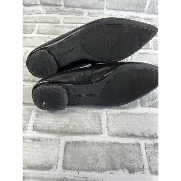Nine West NWONLEE Women's Size 9.5 Black Leather Flat Pointed Toe Classic Shoes - Picture 6 of 12